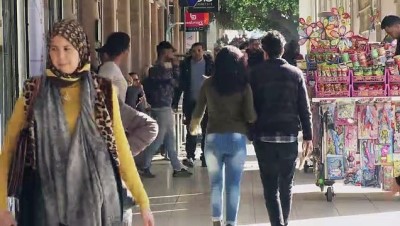 hukumet - Türk dizileri Faslıları ekrana bağlıyor - RABAT  Videosu