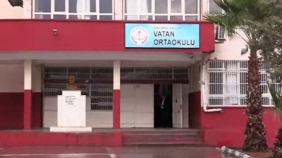 istinat duvari - Okulun istinat duvarı çöktü - ŞANLIURFA Videosu