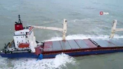 kargo gemisi -  Şile’de karaya oturan gemi dev dalgalarla boğuşuyor...Geminin son durumu havadan görüntülendi  Videosu
