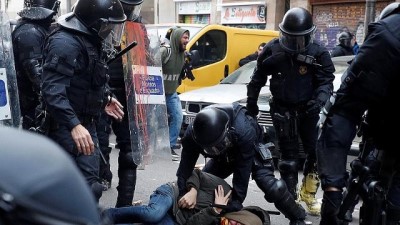 hukumet - Barselona'da İspanya karşıtı gösteriler Videosu