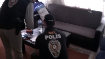 sigorta policesi - Dolandırıcıların 'sanal toptancısı' yakalandı - ANKARA  Videosu