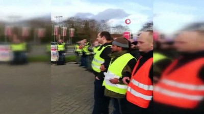 metro istasyonu -  - Belçika’da Sarı Yelekliler'in Eyleminde 52 Gözaltı Videosu