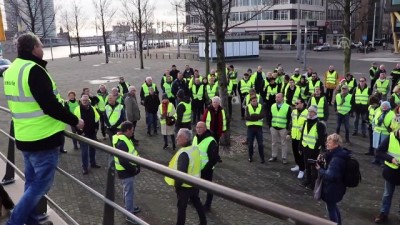 hukumet - Hollanda'da sarı yelekliler hükümetin politikalarını protesto etti - LAHEY Videosu