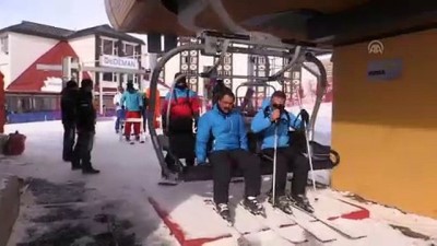 sinav stresi - Kayakseverleri yoğun sis bile engelleyemedi - ERZURUM Videosu