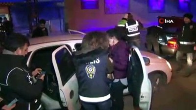 kiraathane -  Kocaeli’de farklı suçlardan aranan 5 kişi huzur uygulamasında yakalandı  Videosu
