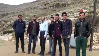 elektrik diregi -  Kayalar köyünde koparak köye doğru yuvarlanan kayalar vatandaşları tedirgin ediyor  Videosu