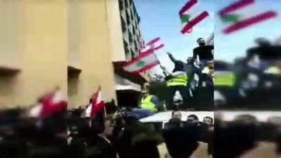 hukumet -  - Lübnan'da hükümet karşıtı protesto Videosu