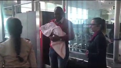 hava sahasi - THY uçağında doğan Benel bebek ABD'ye gitti - İSTANBUL  Videosu
