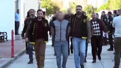 silahli kavga - Adana'da acil servis önündeki silahlı kavga  Videosu