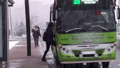 saganak yagmur -  Kara hazırlıksız yakalanan öğrenciler tatil istedi...Kar yağışının oluşturduğu manzara havadan görüntülendi Videosu