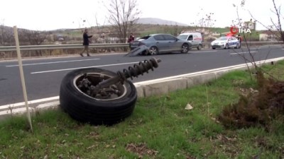 gurbetci aile -  Kazada otomobilin tekeri koptu: 2 yaralı  Videosu