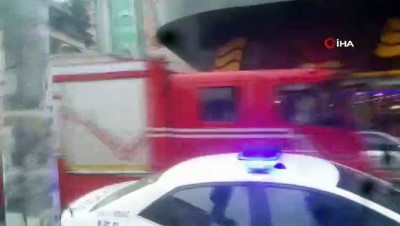 kis saati -  Rize’de bir okulun çatısında yangın çıktı Videosu