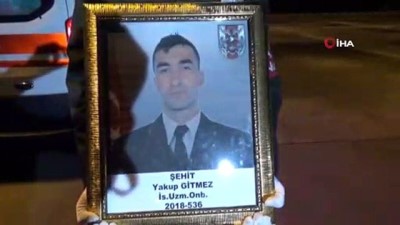 sehit asker -  Şehit asker için tören düzenlendi Videosu