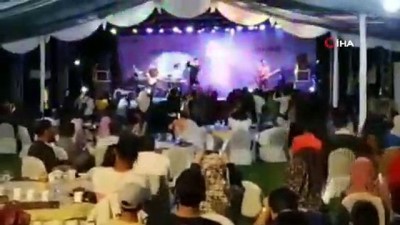 dogum gunu -  Tsunami Ünlü Rock Grubunu Ayırdı Videosu