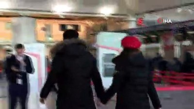 yilbasi -  Ünlüler yılbaşı tatili için yurt dışına gitti  Videosu