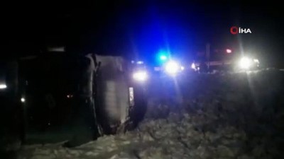 yolcu otobusu -  Ankara'da yolcu otobüsü devrildi: 20 yaralı  Videosu