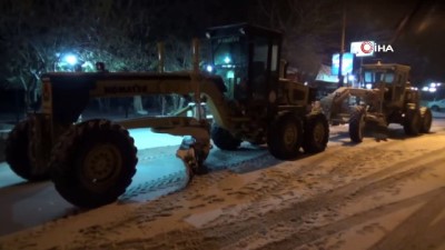 ayder -  Denizli’de kar yağışı hayatı olumsuz etkiledi  Videosu