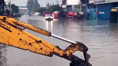 saganak yagis -  Otogarı su bastı, sürücüler yollarda zor anlar yaşadı  Videosu