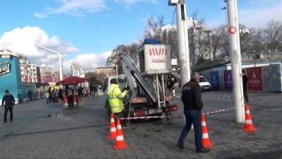 yilbasi -  Taksim’de bulunan ‘MOBESE’lere yeni yıl bakımı  Videosu