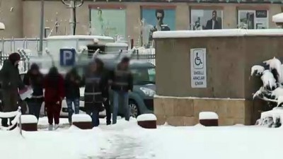 yasli adam - Tamir bahanesiyle yağma iddiası - SİVAS Videosu