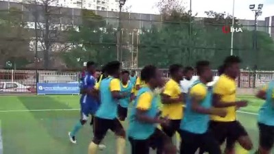 Afrikalı futbolcuların çıkış kapısı Antalya 