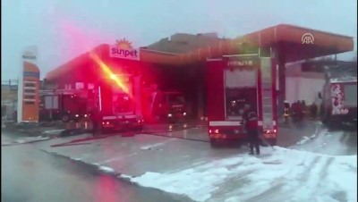 Akaryakıt istasyonunda patlama - ŞANLIURFA