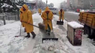  - Elazığ’da kar temizleme çalışmalarına devam ediliyor