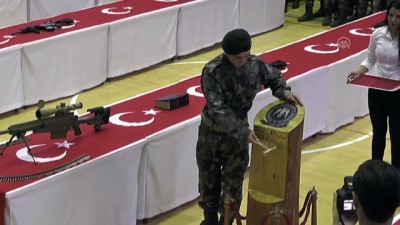 mezuniyet toreni - Kırşehir Pomem'de Mezuniyet Töreni Videosu