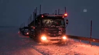 kar yagisi - Erzincan'da kar yağışı ve tipi ulaşımı olumsuz etkiledi - ERZİNCAN  Videosu