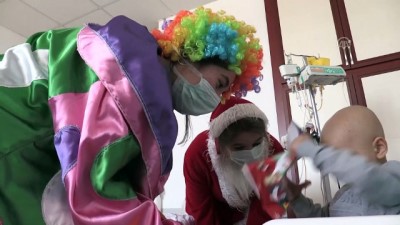 universite ogrencisi - Lösemi hastalarına 'yeni yıl' sürprizi - AYDIN  Videosu
