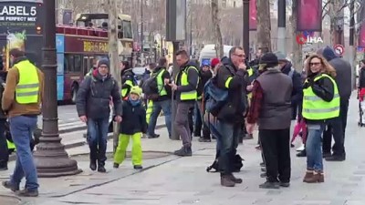  - Paris'te Yılbaşı İçin Güvenlik Önlemleri İki Katına Çıkarıldı