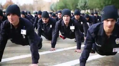 polis memuru - Polis adaylarının zorlu eğitimi - DİYARBAKIR  Videosu