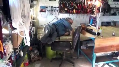 Bedensel engelli tamirci etrafına örnek oluyor - ŞANLIURFA 