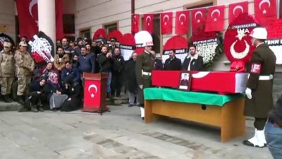 askeri toren -  Giresun şehidini uğurladı  Videosu