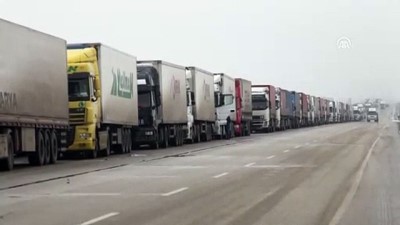 sinir kapisi - Gürbulak Sınır Kapısı'nda yıl sonu yoğunluğu - AĞRI Videosu