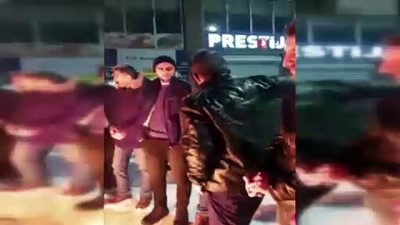  Karın keyfini kızak kayarak çıkardılar 