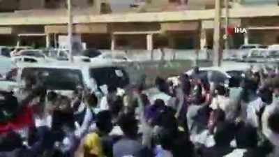 hukumet -  - Sudan'da ekonomik krizin neden olduğu eylemler devam ediyor Videosu