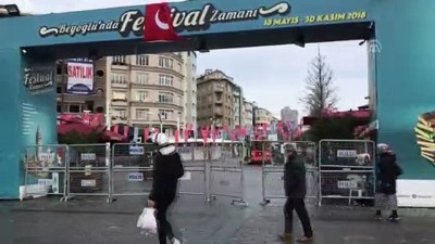 Taksim'de yılbaşı önlemleri alınmaya başlandı - İSTANBUL 