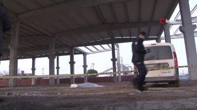 aluminyum -  Yılın son gününde çatıdan düşüp hayatını kaybetti  Videosu