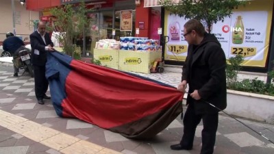 2010 yili -  Adana'da CHP İl Başkanlığı önünde çadırlı eylem  Videosu