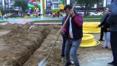  Alaşehir’de doğalgaz için ilk kazma vuruldu 