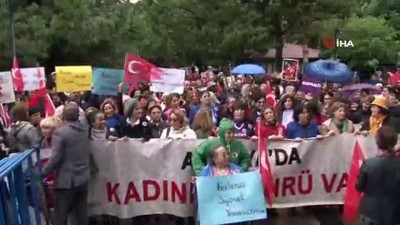 secilme hakki -  Antalyalı kadınlardan ‘Türk Kadınına Seçme ve Seçilme Hakkı' tanınmasının 84. yıl dönümünde yürüyüş  Videosu