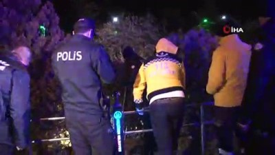 Başkent’te dengesini kaybeden genç dereye düştü 