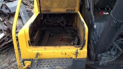 kamyoncu -  Lüks araçlarla tırlardan yakıt hırsızlığı kamerada  Videosu