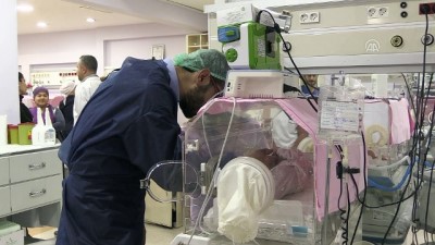 solunum cihazi - 'Mucize bebek' 5 ameliyatın ardından sağlığına kavuştu - GAZİANTEP  Videosu