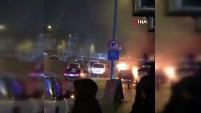  Seyir halindeki otomobil alev alev böyle aldı 