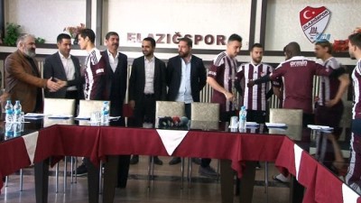 imza toreni - Elazığspor’dan 7 imza  Videosu