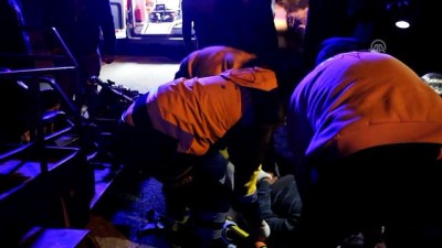 direksiyon - Tarım aracı şarampole devrildi: 1 yaralı - DÜZCE Videosu