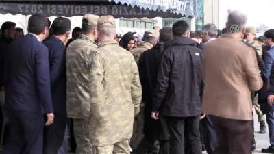 karahisar - Kazada şehit olan polis memleketine uğurlandı - ELAZIĞ  Videosu