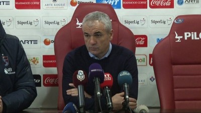 Rıza Çalımbay: 'Trabzonspor taraftarının takımına sahip çıkması gerekiyor'